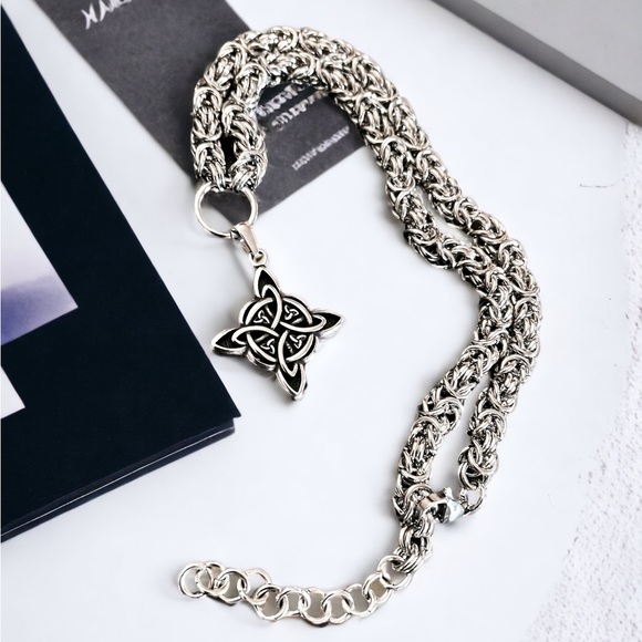 Handmade chain stainless steel bizantine maille link with celtic knot cross - Picture 2 of 12